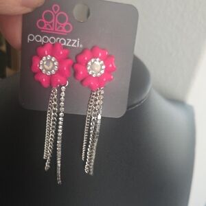 Paparazzi Floral Fuel Pink Post Earrings NWT